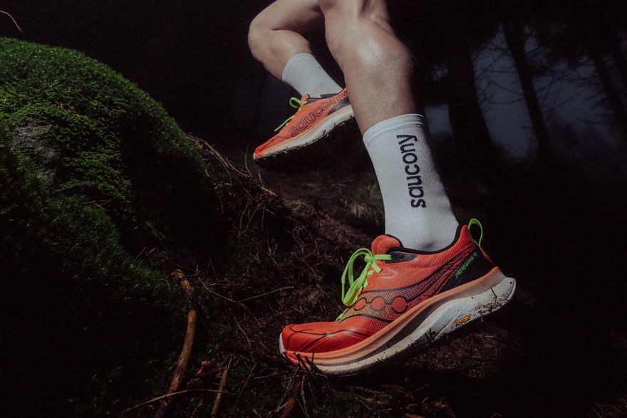 Saucony Peregrine 16 S21066-130 on Feet