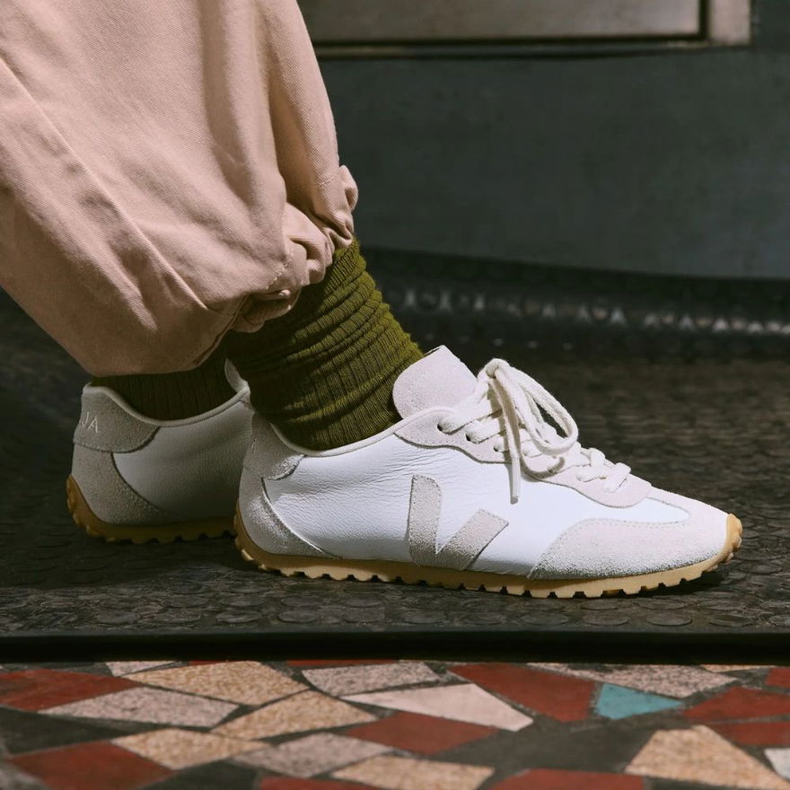Veja GT Leather White AI0221652 on Feet