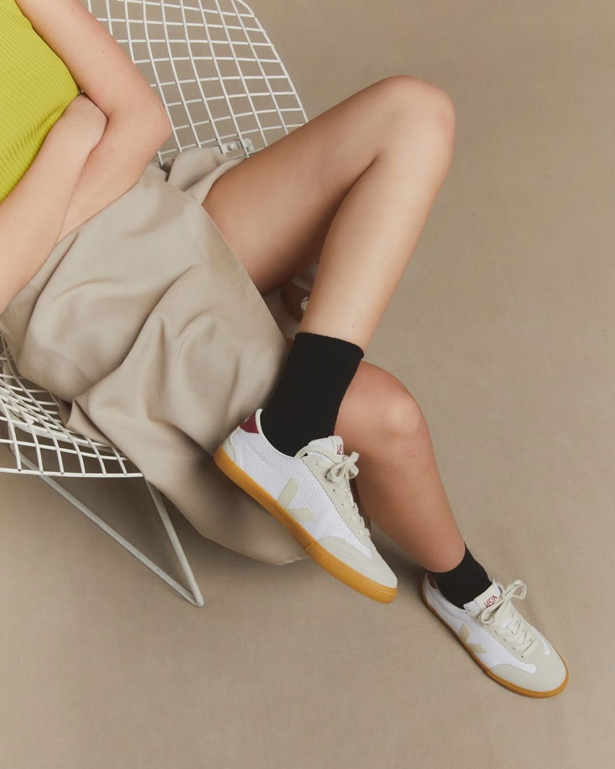 Veja Volley W Aircell VO2203866A On Feet