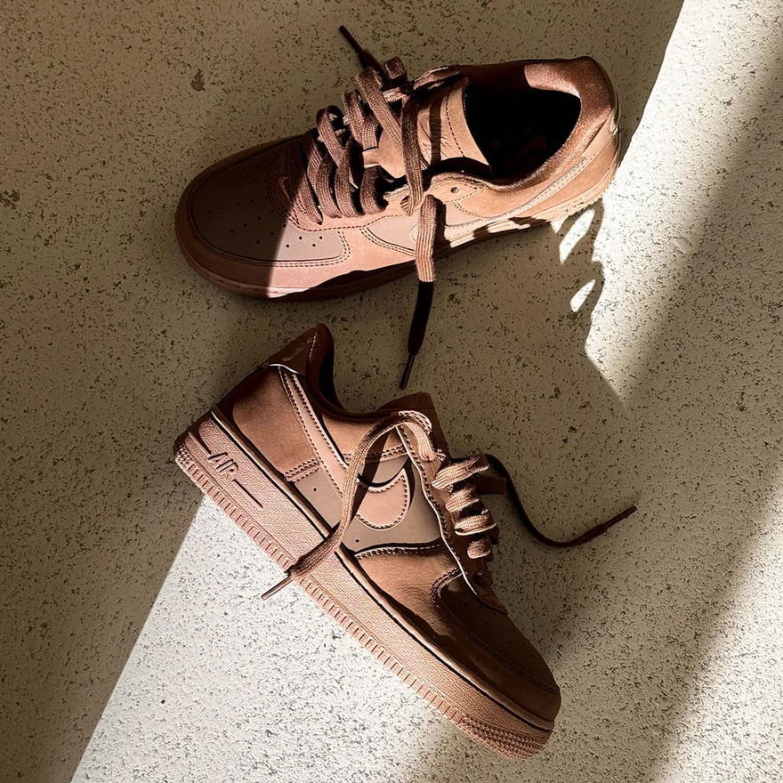 Nike Wmns Air Force 1 PRM Cacao Wow IQ9722-201 Lateral Sunlight