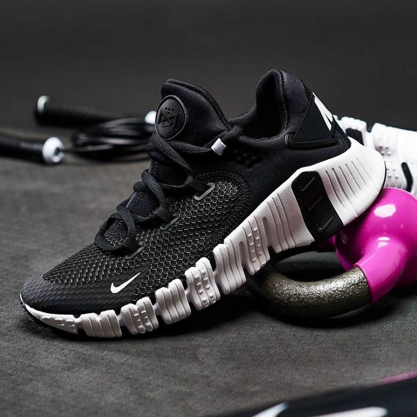 nike-free-metcon-4-footlocker-2.jpg