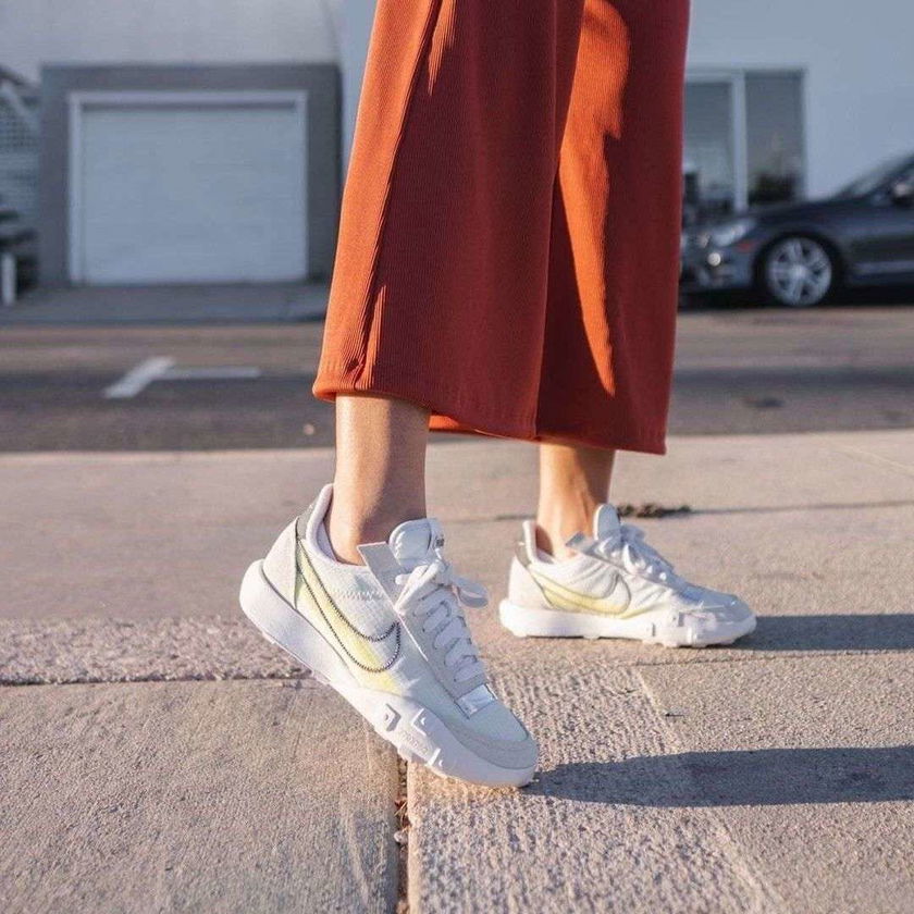Nike Wmns Waffle Racer 2x