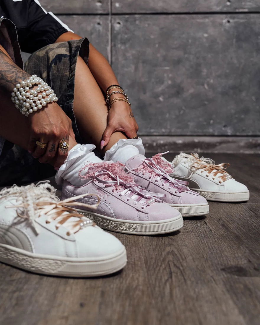 Puma Suede Bloom Pack Misty Pink 408330_05 Frosted Ivory 408330_01 on Feet