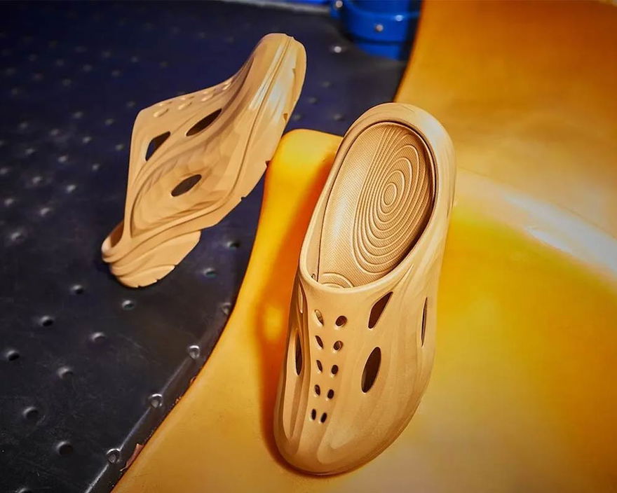 Hoka Recovery Slide2