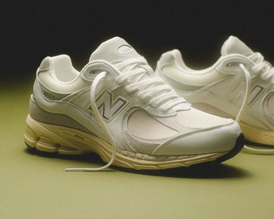 New Balance 2002 3