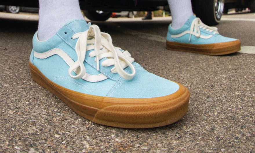 vans authentic gum sole