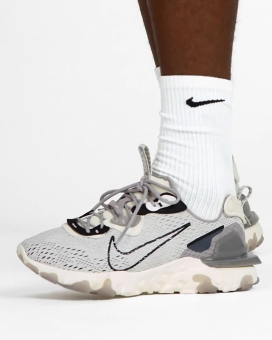 Nike React Vision DM2828 100 ouchless